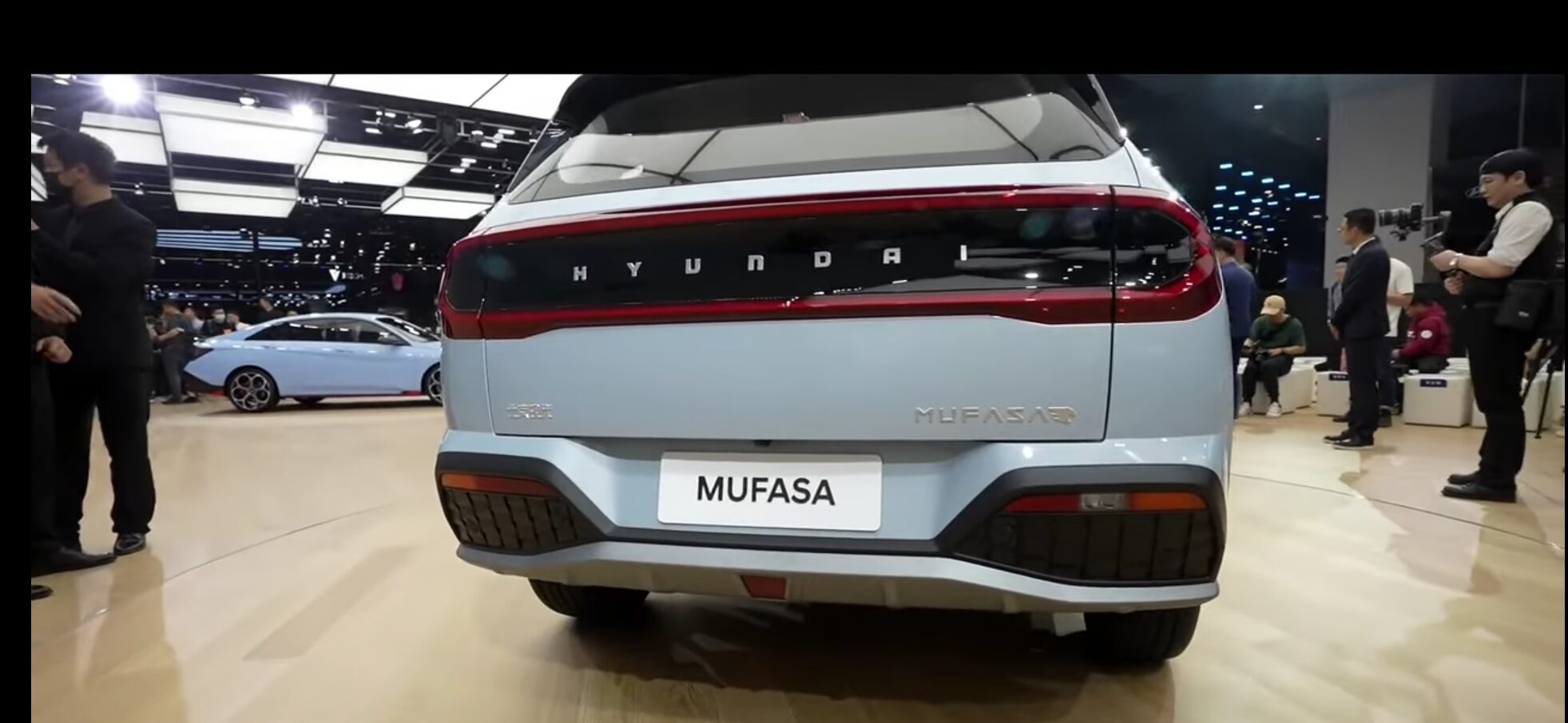 The rear of the Hyundai Mufasa resembles the Kia EV6. 